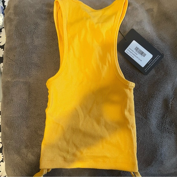 Prettylittlething Orange Ribbed Drawstring Crop Top - Picture 4 of 4